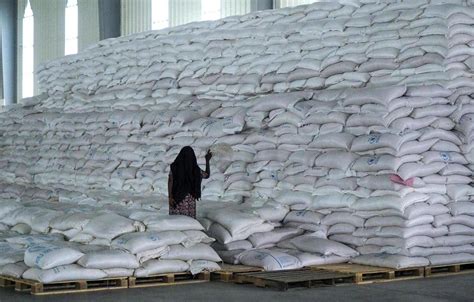 UN says it’s forced to cut food aid to millions globally because of a funding crisis